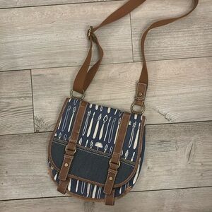 Fossill Shoulder Bag